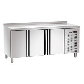 refrigerated table T3 MA 452 watts  | 3 solid doors product photo