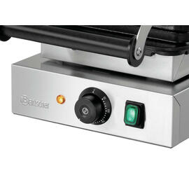 waffle iron 1BW160-101 | waffle size 160 x 100 x H 32 mm | 2200 watts 230 volts product photo  S