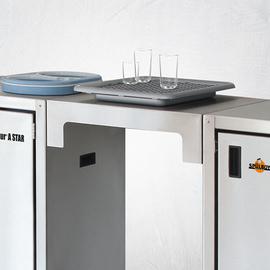 NU on Tour A STAR large storage area product photo S