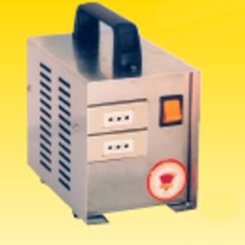 PDU2S Transformator 200W für 2 Pizzawarmhaltetaschen, Maße 19 x 12 x H 21 cm, Gewicht: 4,5 Kg product photo