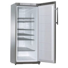 energy-efficient refrigerator K 310 CHR white 310 ltr | static cooling | door swing on the right product photo