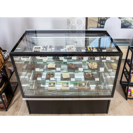 cake showcase | tarte display case Karina 137 L 1341 mm W 700 mm H 1340 mm product photo  S