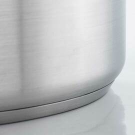 Medium-sized soup pot with lid, Ø 240 mm, height 160 mm, 7.2 liters product photo  S
