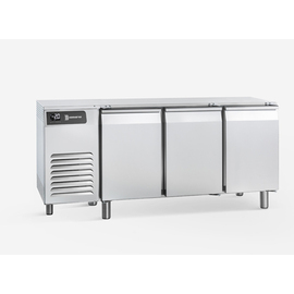 bakery cooling table TD3 P SP TN | 3 solid doors product photo