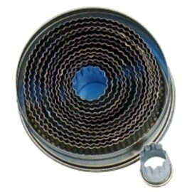 cookie cutters 14 pieces in a box  • round  | tinplate  | scalloped edge Ø 110 mm Ø 125 mm  H 30 mm product photo
