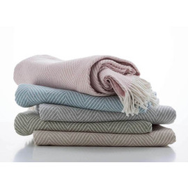 cuddly outdoor blanket pink product photo