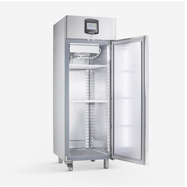 maturing cabinet STX 700 with solid door | hanger product photo